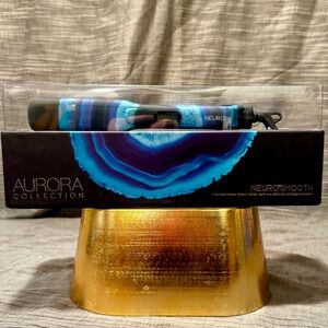 *New* Neuro Smooth 1.25" Ceramic Straightening & Styling Iron